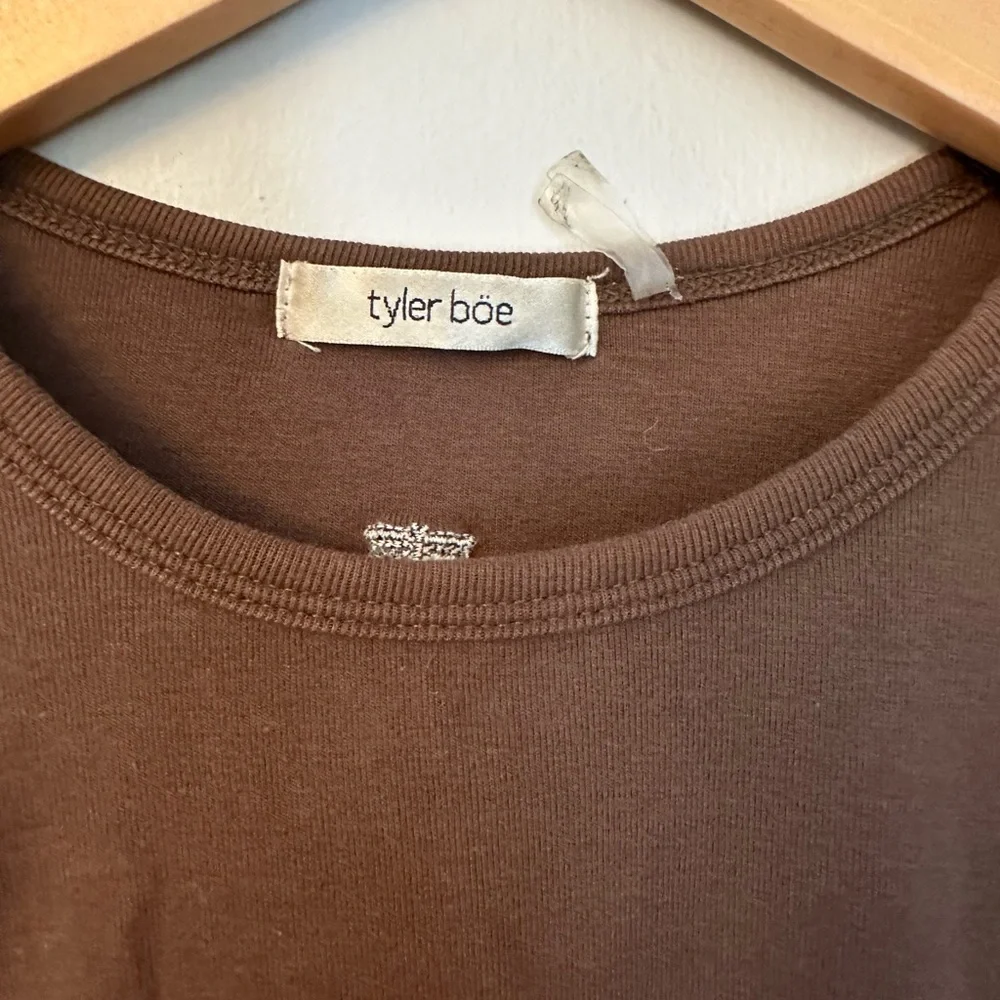 Tyler Boe Chocolate Brown Crewneck Top 3/4 Sleeves Size M Cotton #CBK minimalist - Picture 2 of 7